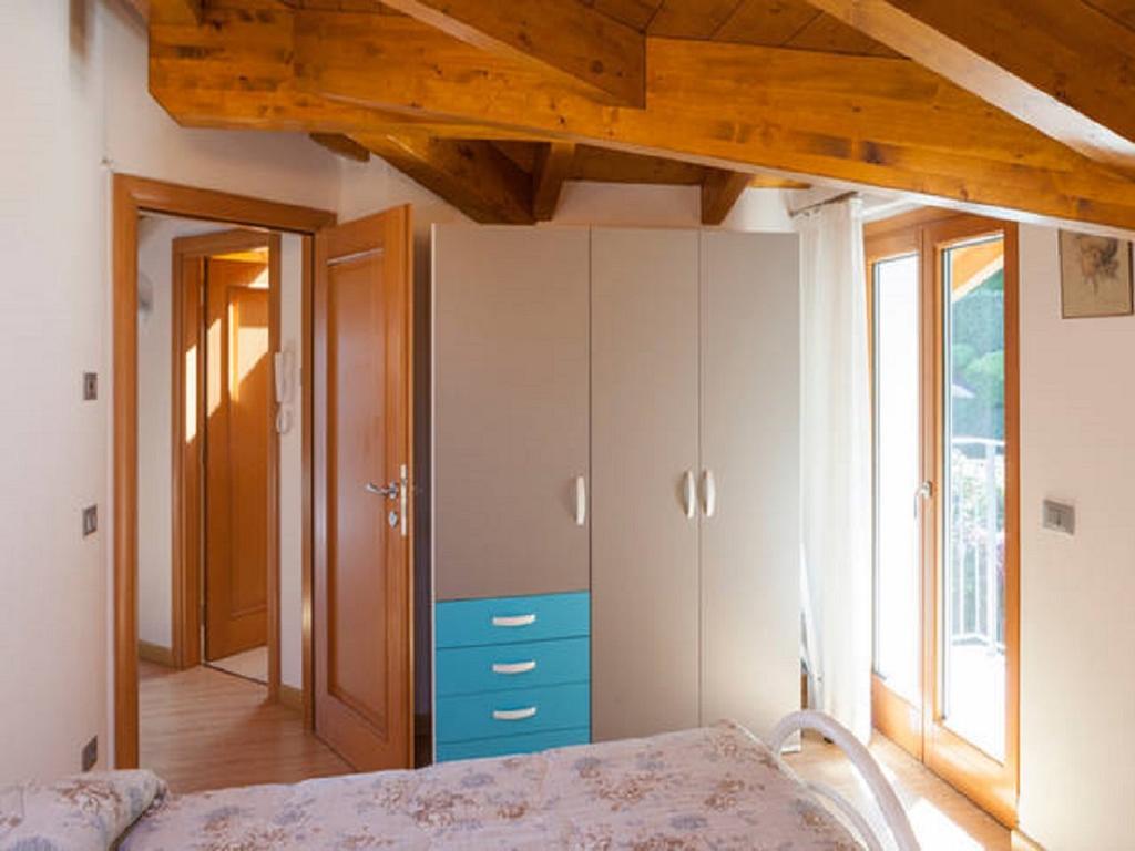 Appartamento Vista Lago - Betta Lezzeno Bagian luar foto
