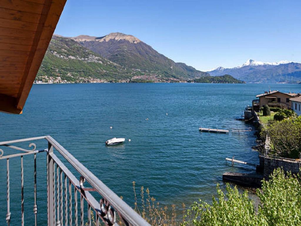 Appartamento Vista Lago - Betta Lezzeno Bagian luar foto