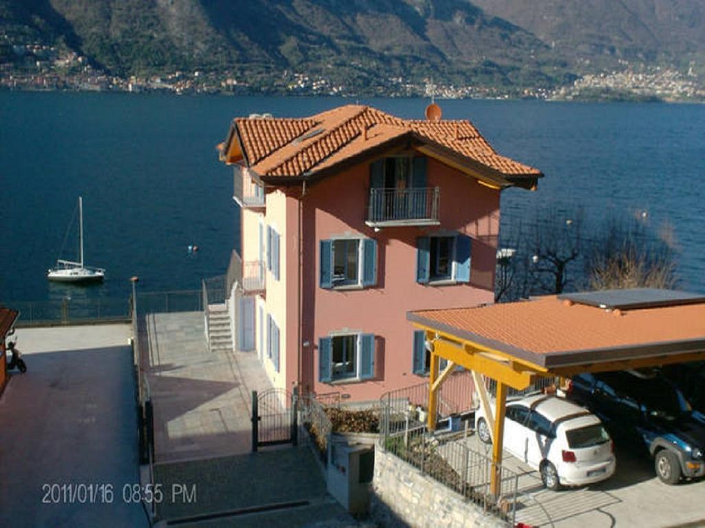 Appartamento Vista Lago - Betta Lezzeno Bagian luar foto